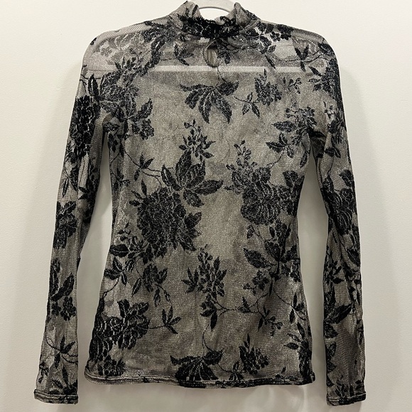 ETINCELLE COUTURE PARIS Sheer Mock Neck Floral Blouse - Picture 5 of 7